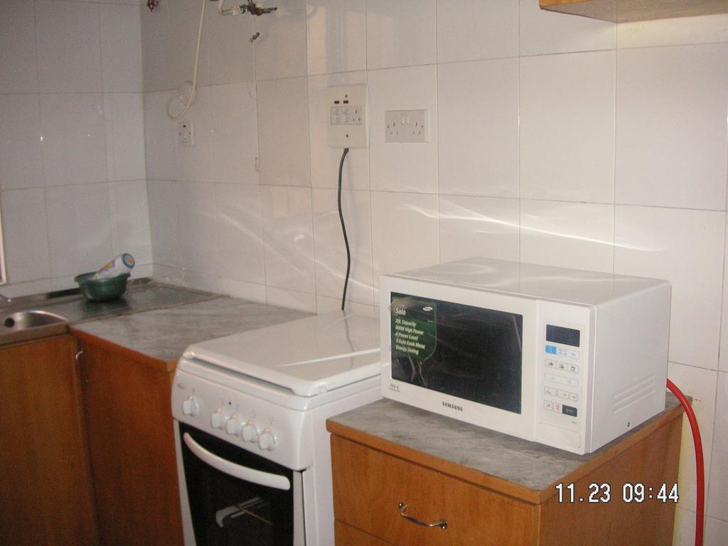 The Habitat Suites International Lagos Bilik gambar
