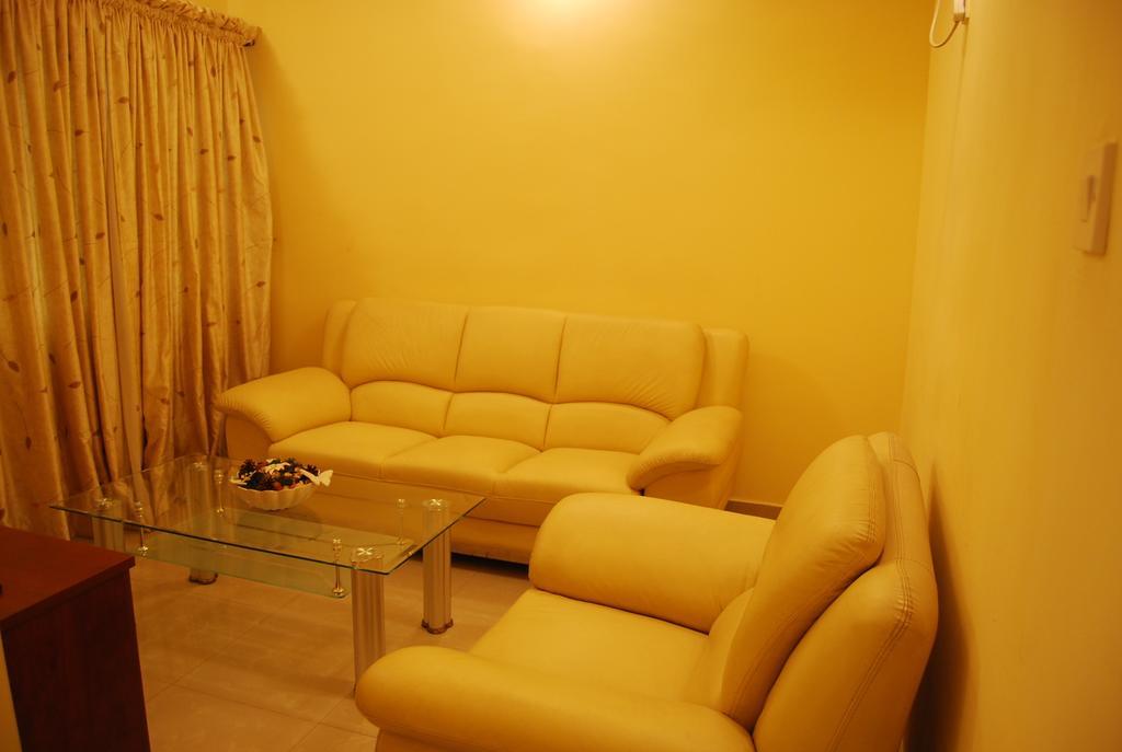 The Habitat Suites International Lagos Bilik gambar