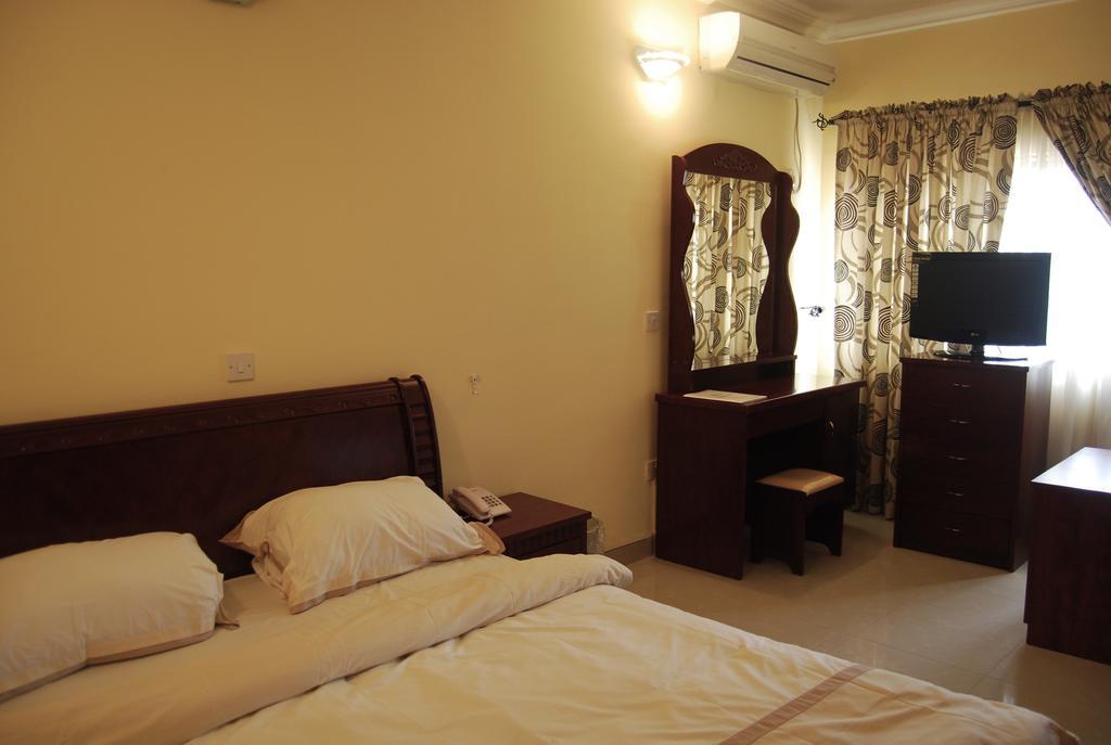The Habitat Suites International Lagos Luaran gambar